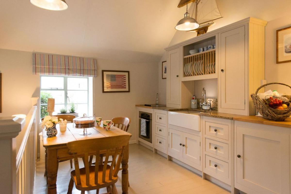 The Stables, Relax In 5 Star Style And Comfort With Lovely Walks All Around Maplestead Kültér fotó